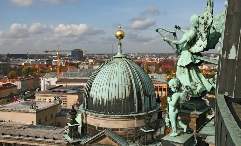 Lộng lẫy vẻ đẹp nh&agrave; thờ ch&iacute;nh t&ograve;a Berliner Dom tại thủ đ&ocirc; Berlin 8
