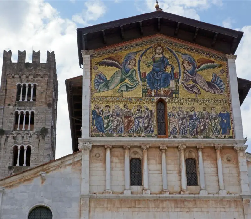 Lucca: Vi&ecirc;n ngọc qu&yacute; ẩn m&igrave;nh tại Tuscany 8