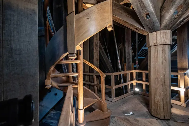 Nh&agrave; thờ Đức B&agrave; Paris, kiệt t&aacute;c kiến tr&uacute;c b&ecirc;n bờ s&ocirc;ng Seine 18