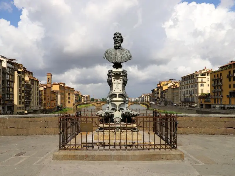Ponte Vecchio: Cầu đ&aacute; v&ograve;m cổ nhất ch&acirc;u &Acirc;u v&agrave; những điều &iacute;t ai biết 7