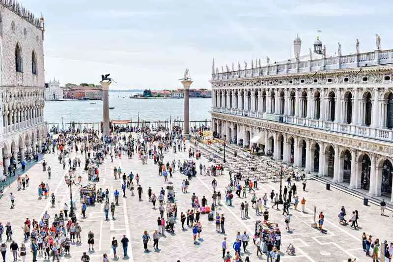 Quảng trường San Marco nơi dấu ấn Venice c&ograve;n m&atilde;i ở nước &Yacute; 4