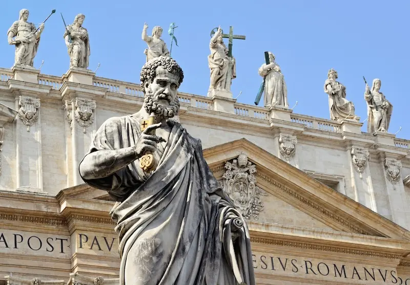 Quảng trường Th&aacute;nh Ph&ecirc;r&ocirc; lộng lẫy tựa tr&aacute;i tim của Vatican 3