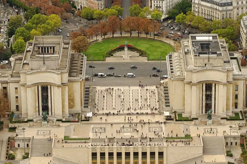 Quảng trường Trocadero chứng nh&acirc;n lịch sử nơi tr&aacute;i tim thủ đ&ocirc; Paris 3