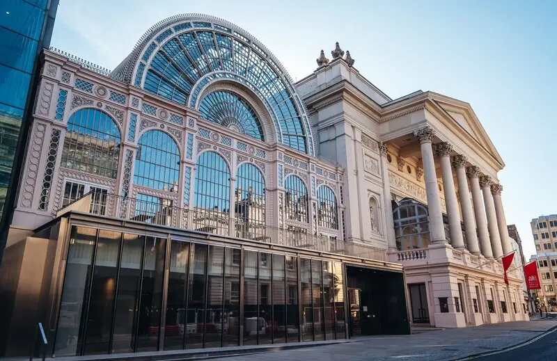 Royal Opera House: Giao lộ giữa nghệ thuật tr&igrave;nh diễn v&agrave; x&uacute;c cảm 2