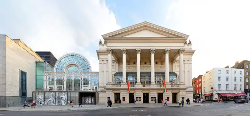 Royal Opera House: Giao lộ giữa nghệ thuật tr&igrave;nh diễn v&agrave; x&uacute;c cảm 3