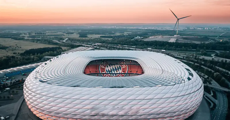 S&acirc;n vận động Allianz Arena, biểu tượng kiến tr&uacute;c v&agrave; thể thao Đức 4