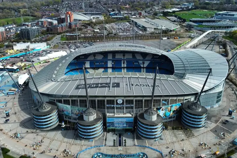 S&acirc;n vận động Etihad, nơi Manchester City ph&ocirc; diễn sức mạnh 3