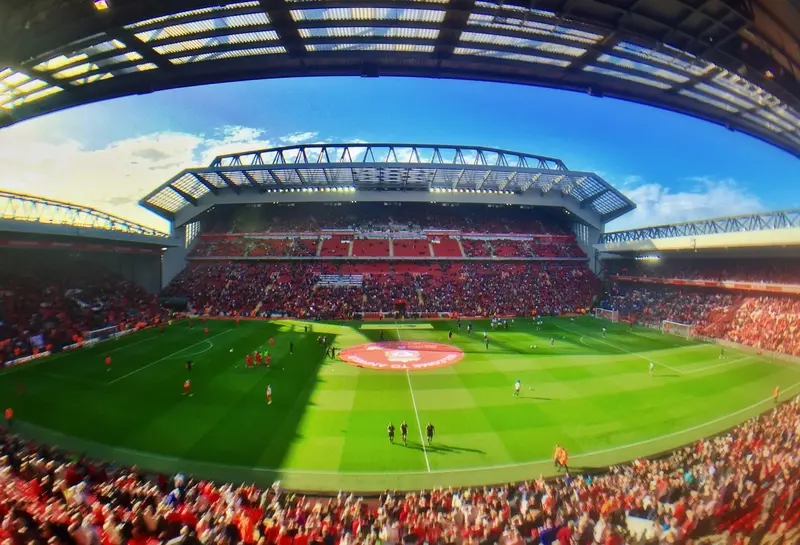 T&igrave;m về huyền thoại S&acirc;n vận động Anfield của Liverpool 2