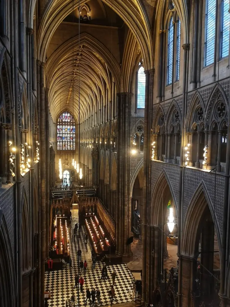 Tu viện Westminster: C&ocirc;ng tr&igrave;nh với vẻ đẹp vượt thời gian 4
