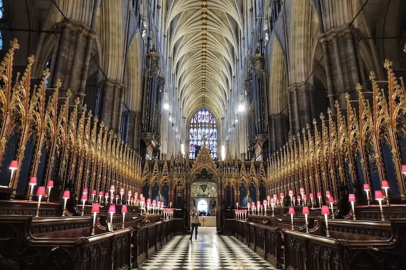 Tu viện Westminster: C&ocirc;ng tr&igrave;nh với vẻ đẹp vượt thời gian 8