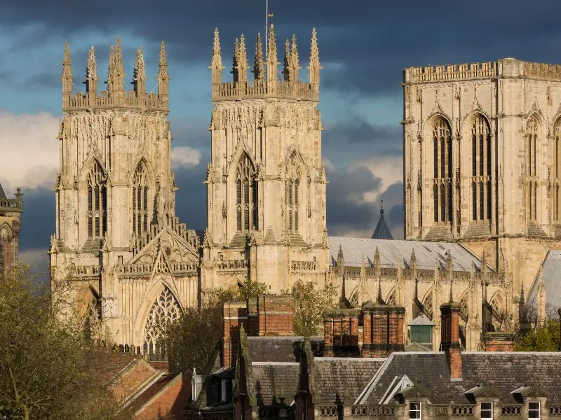 York Minster, h&agrave;nh tr&igrave;nh kh&aacute;m ph&aacute; kỳ quan Trung Cổ tại Anh 3