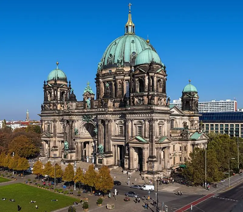 Lộng lẫy vẻ đẹp nhà thờ chính tòa Berliner Dom tại thủ đô Berlin