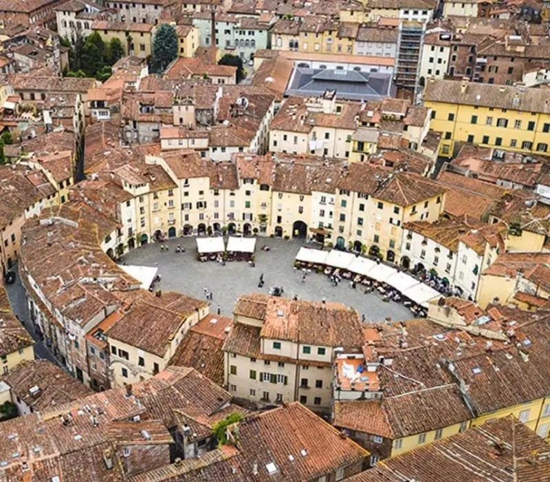 Lucca: Viên ngọc quý ẩn mình tại Tuscany