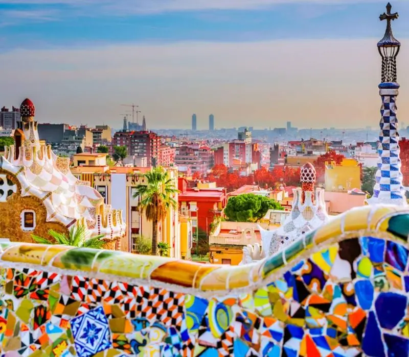 Park Güell, công viên Barcelona đẹp tựa bước ra từ câu truyện cổ