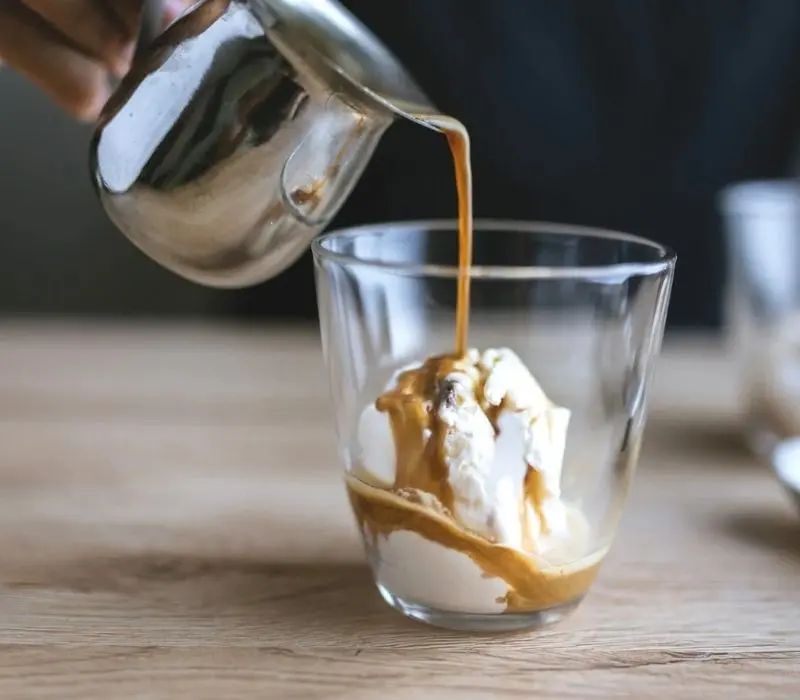 Affogato: Tách cà phê với kem gelato đặc sản từ nước Ý