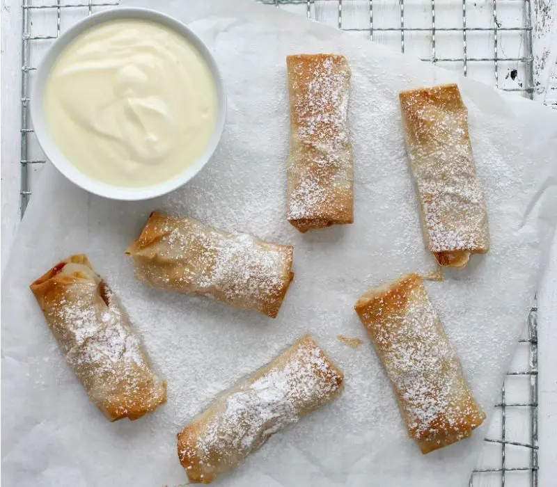 Apfelstrudel: M&oacute;n tr&aacute;ng miệng huyền thoại của Vienna 6