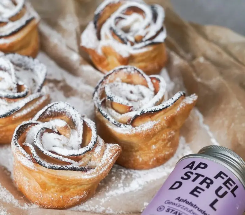 Apfelstrudel: M&oacute;n tr&aacute;ng miệng huyền thoại của Vienna 5