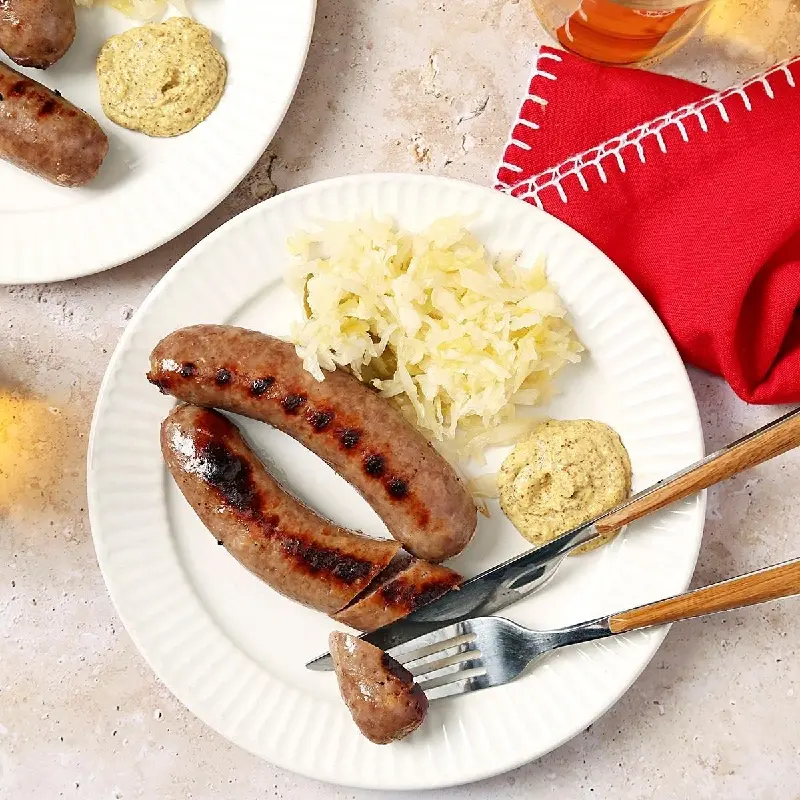Bratwurst l&agrave; g&igrave;? Kh&aacute;m ph&aacute; m&oacute;n x&uacute;c x&iacute;ch Đức nổi danh to&agrave;n cầu 9
