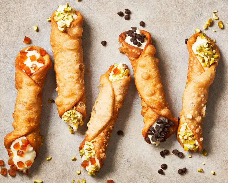 Cannoli, món tráng miệng giòn ngọt đặc trưng của ẩm thực Sicily 2