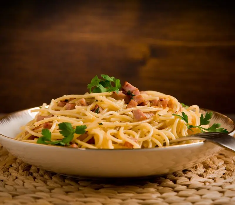 Carbonara là gì? Khám phá món mỳ Ý ngon trứ danh khắp thế giới 6