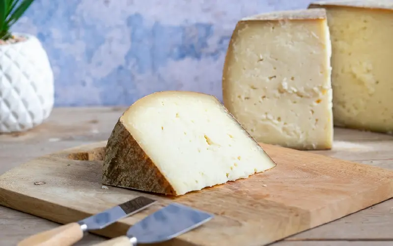 Casu Marzu: Ph&ocirc; mai gi&ograve;i 'nguy hiểm' nhất thế giới từ Sardinia, &Yacute; 9