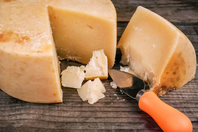 Hảo hạng hương vị ph&ocirc; mai Parmesan đến từ nước &Yacute; 6