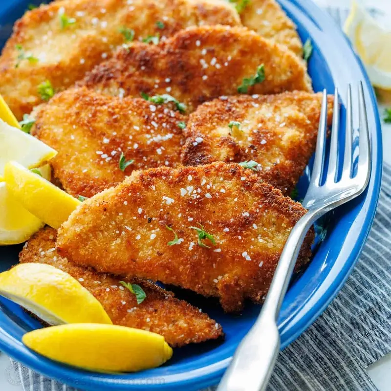 Kh&aacute;m ph&aacute; m&oacute;n thịt chi&ecirc;n Schnitzel kinh điển của Đức v&agrave; &Aacute;o 6