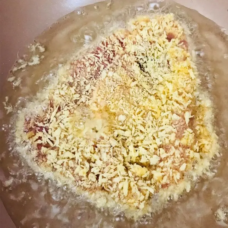 Kh&aacute;m ph&aacute; m&oacute;n thịt chi&ecirc;n Schnitzel kinh điển của Đức v&agrave; &Aacute;o 9