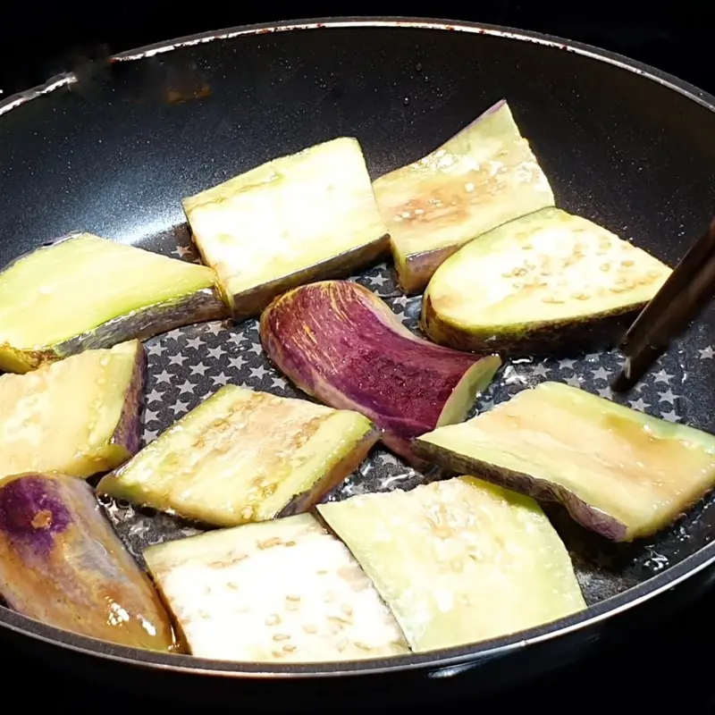 Moussaka: M&oacute;n c&agrave; t&iacute;m nướng kiểu Hy Lạp khiến bạn kh&oacute; cưỡng 7