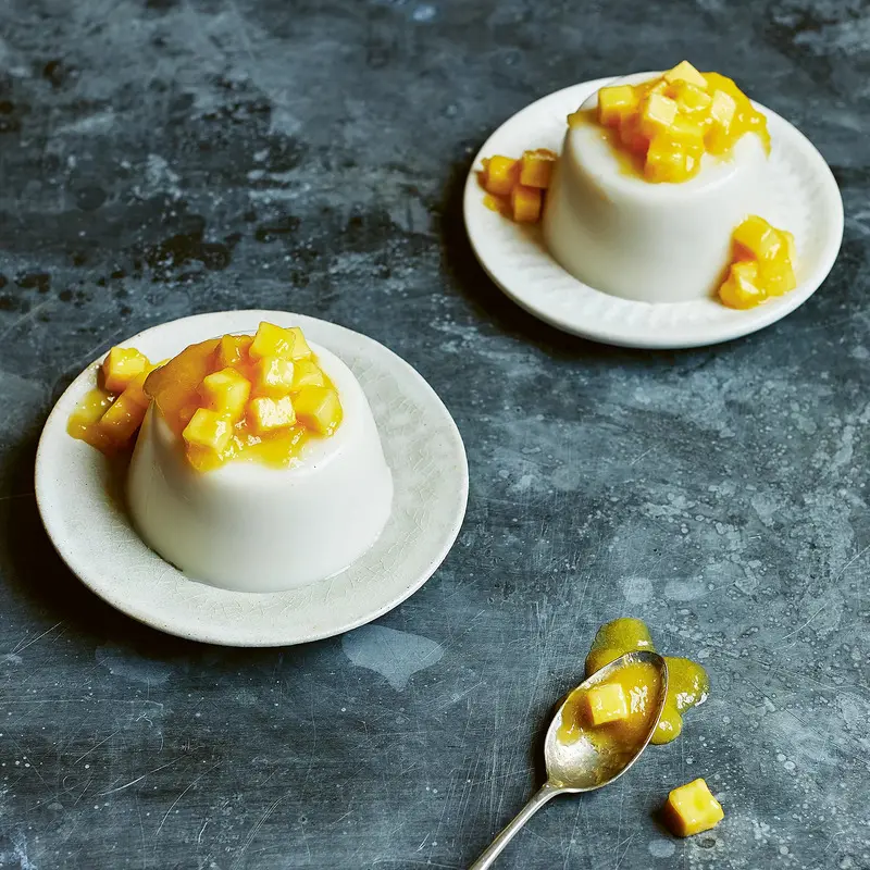 Panna Cotta l&agrave; g&igrave;? C&ocirc;ng thức l&agrave;m chuẩn vị kiểu &Yacute; 5