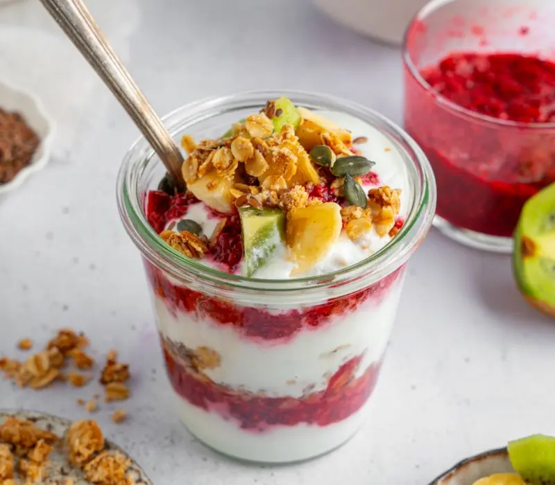 Parfait: M&oacute;n tr&aacute;ng miệng nổi tiếng c&oacute; g&igrave; đặc biệt? 4
