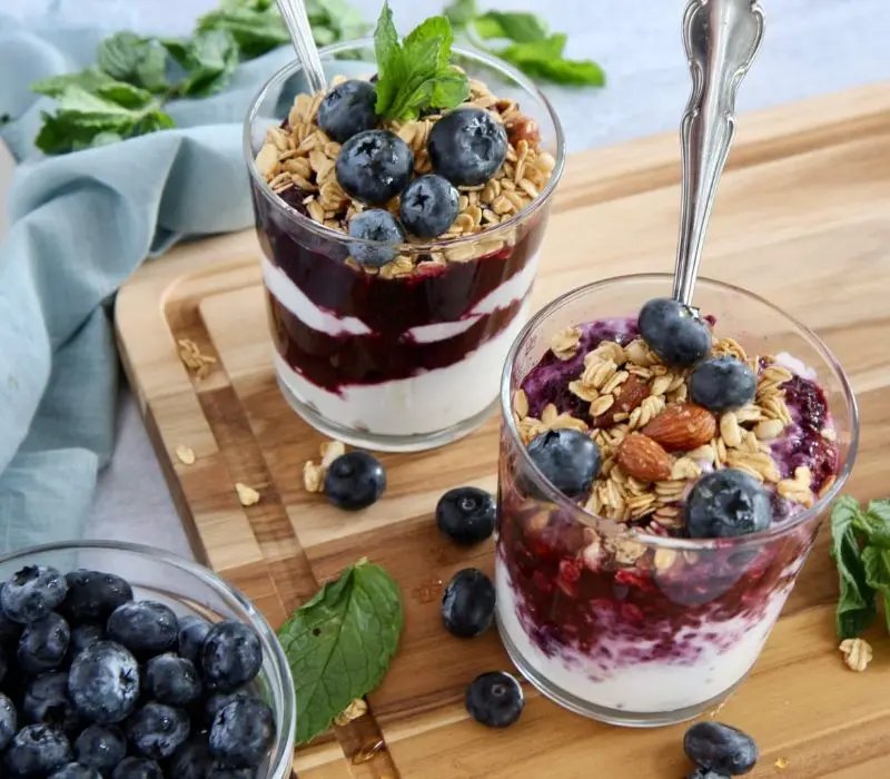 Parfait: M&oacute;n tr&aacute;ng miệng nổi tiếng c&oacute; g&igrave; đặc biệt? 6
