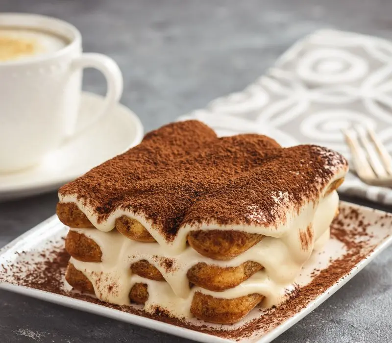Tiramisu, m&oacute;n tr&aacute;ng miệng &Yacute; nổi tiếng v&agrave; đầy quyến rũ 3