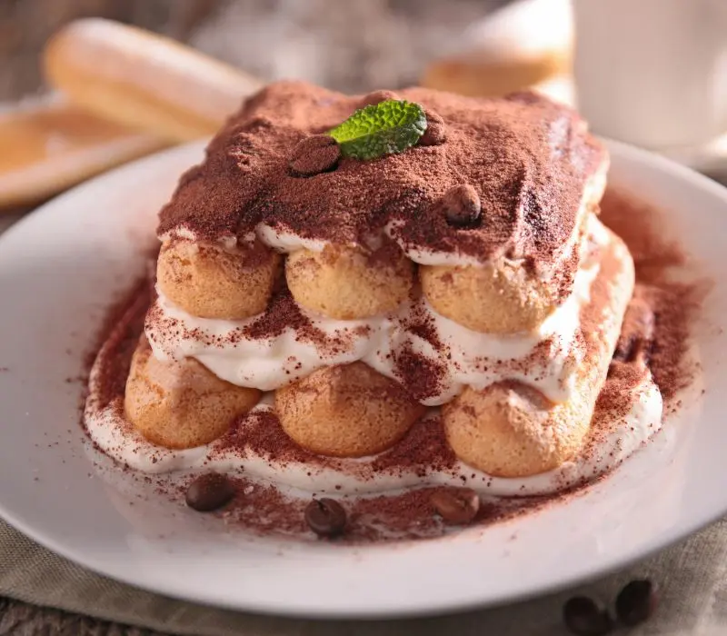 Tiramisu, m&oacute;n tr&aacute;ng miệng &Yacute; nổi tiếng v&agrave; đầy quyến rũ 8