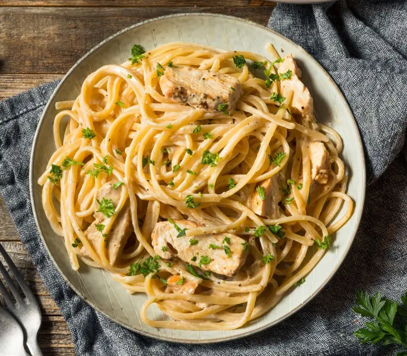 Fettuccine, khám phá hương vị tinh tế của món mì Ý nổi tiếng