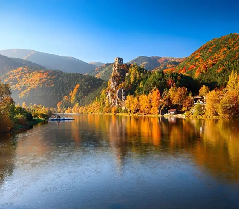 Cẩm nang du lịch Slovakia mảnh đất của thiên nhiên và lâu đài cổ tích