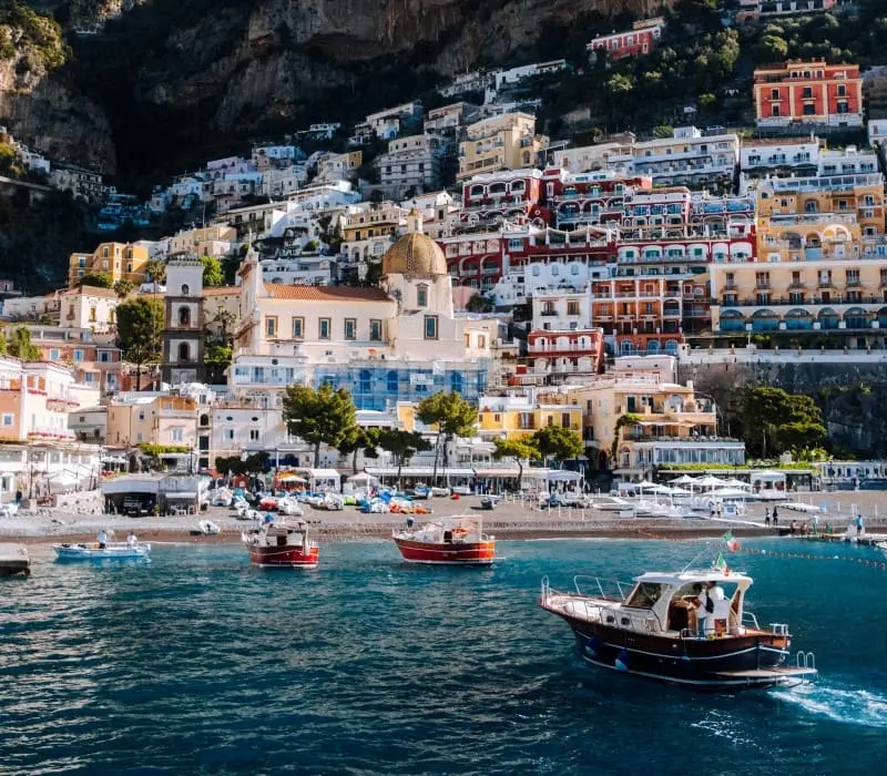 Có một làng biển Positano yên bình bên bờ biển Amalfi