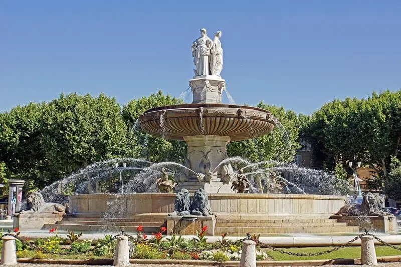 Aix en Provence, th&agrave;nh phố cổ điển nơi miền Nam nước Ph&aacute;p 5