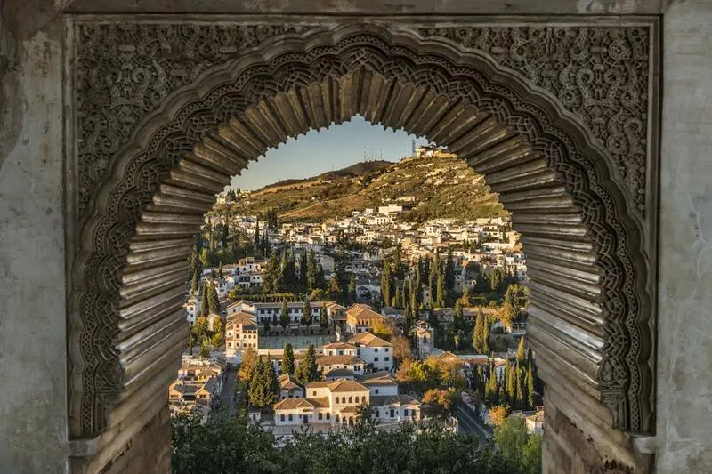 Andalucia: V&ugrave;ng đất hiện th&acirc;n cho văn h&oacute;a lịch sử T&acirc;y Ban Nha 6