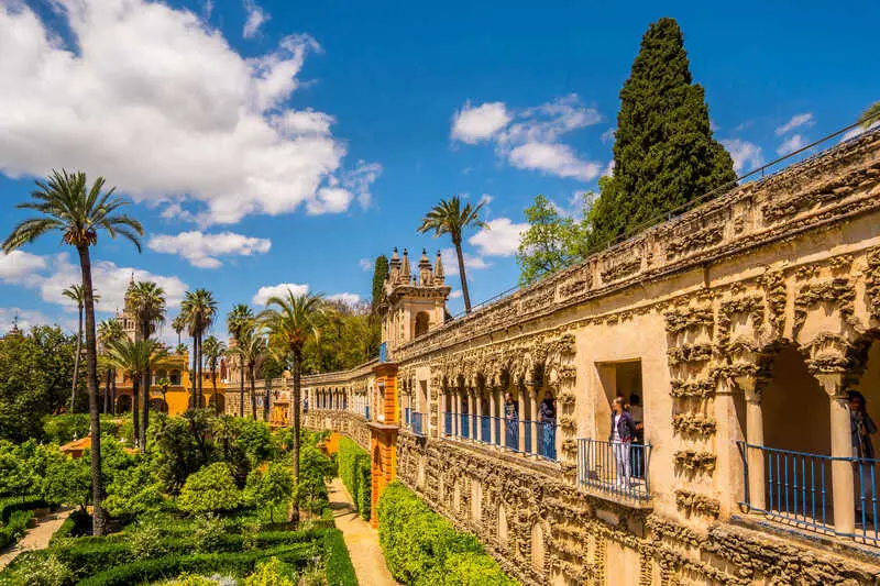 Andalucia: V&ugrave;ng đất hiện th&acirc;n cho văn h&oacute;a lịch sử T&acirc;y Ban Nha 5