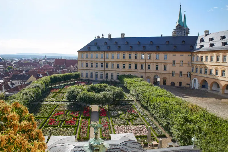 Bamberg: Vi&ecirc;n ngọc kiến tr&uacute;c v&agrave; lịch sử của nước Đức 9