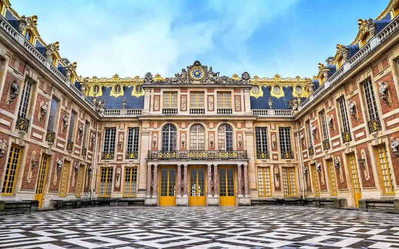 Cẩm nang du lịch Paris với 7 trải nghiệm lãng mạn và thơ mộng 7