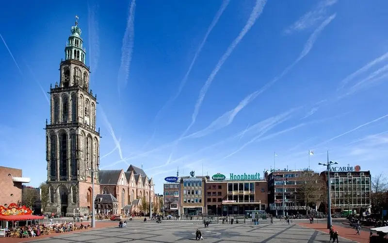 Cảm nhận n&eacute;t đẹp văn h&oacute;a v&agrave; lịch sử của th&agrave;nh phố Groningen 3