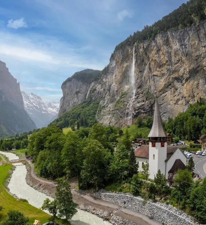 Check in làng Lauterbrunnen Thụy Sĩ thơ mộng, đẹp đắm say 6