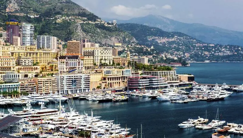 Chi&ecirc;m ngưỡng Monte Carlo với những địa điểm xa hoa, tr&aacute;ng lệ 7