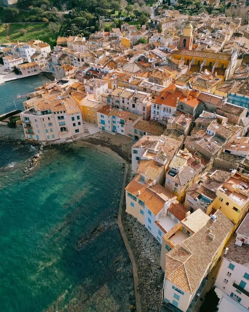 C&oacute; g&igrave; tại Saint Tropez, thị trấn xinh đẹp nước Ph&aacute;p? 3