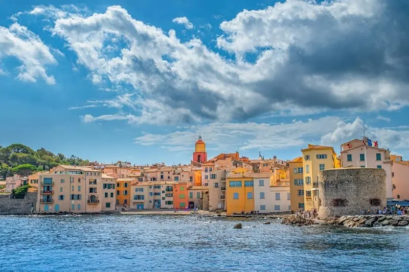 C&oacute; g&igrave; tại Saint Tropez, thị trấn xinh đẹp nước Ph&aacute;p? 2
