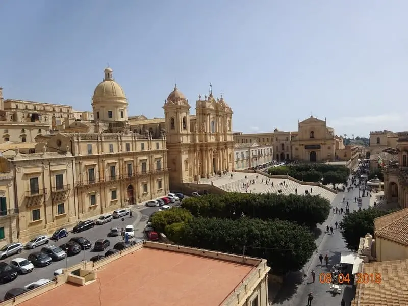 C&oacute; một n&eacute;t đẹp đậm chất Địa Trung Hải tại Sicily thơ mộng 10