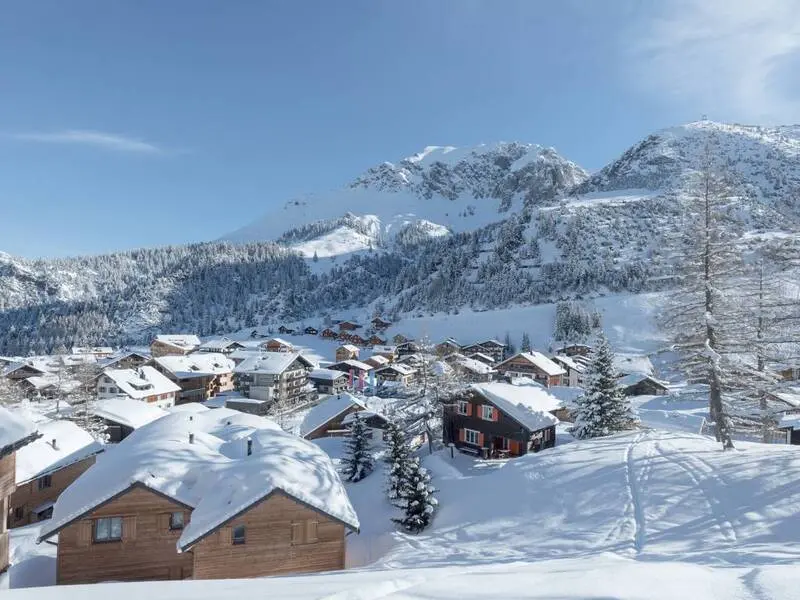 C&ocirc;ng quốc Liechtenstein nhỏ b&eacute; nằm s&acirc;u trong d&atilde;y Alps tại ch&acirc;u &Acirc;u 6