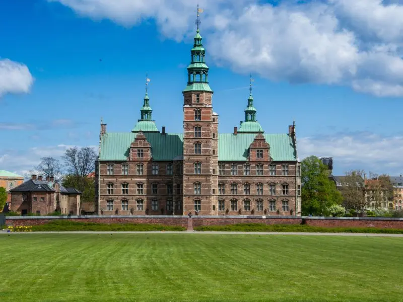Copenhagen, b&iacute; quyết kh&aacute;m ph&aacute; thủ đ&ocirc; tuyệt đẹp của Đan Mạch 4